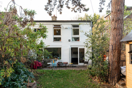 Love Walk, Camberwell