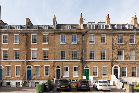 Clapham Road, Kennington 