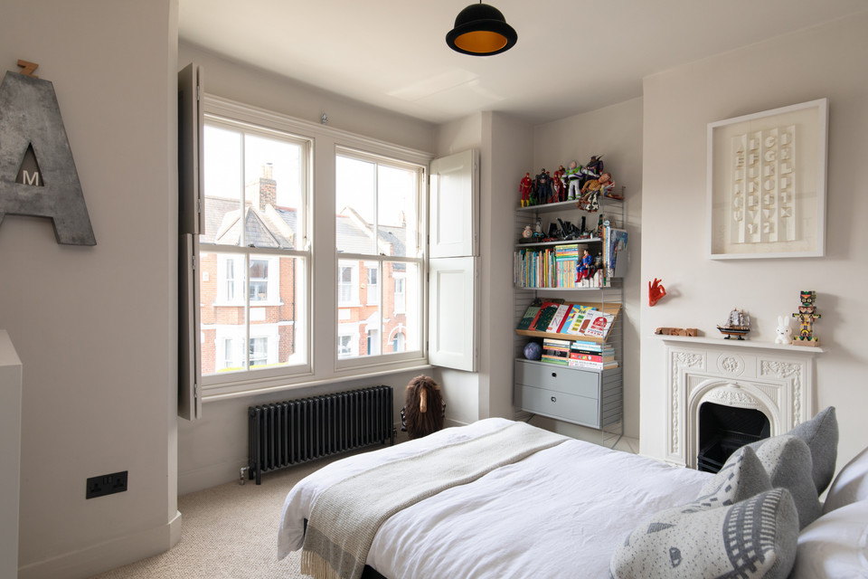 Waveney Avenue, Nunhead , Southwark SE15 Freehold terraced house for