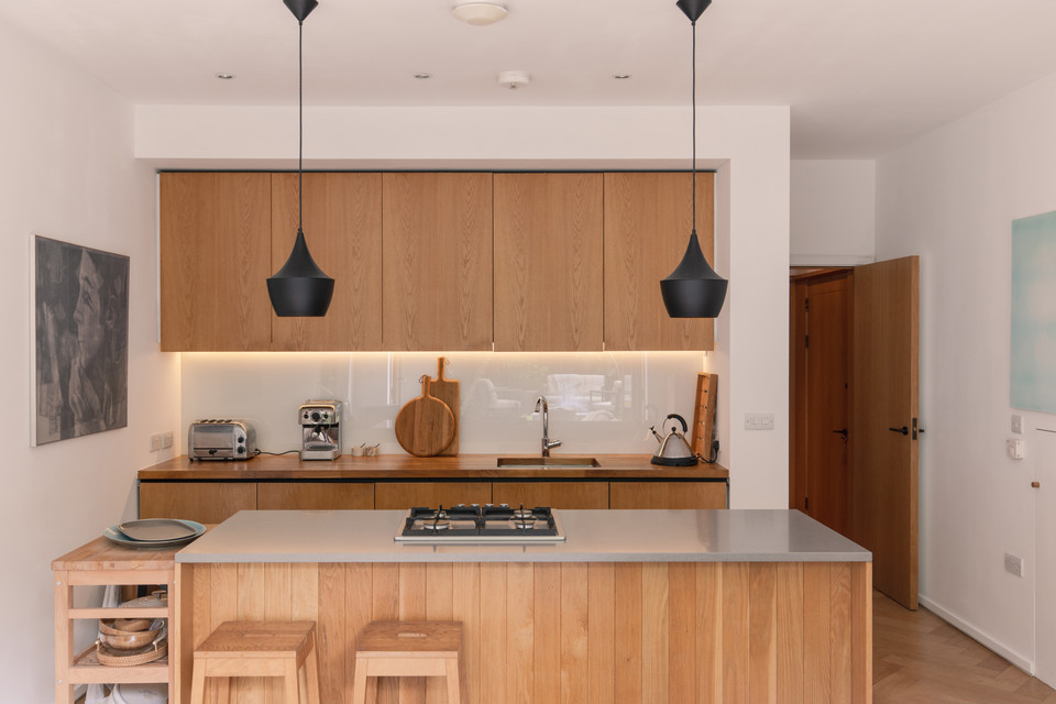 Grove Park, Camberwell, Southwark SE5 Share of Freehold conversion