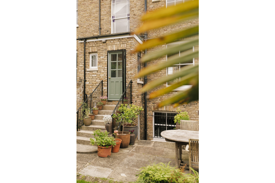 Trafalgar Avenue, Peckham SE15 Freehold terraced house for sale Munday's Estate Agents Ltd.
