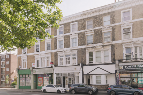 Camberwell Road, Camberwell