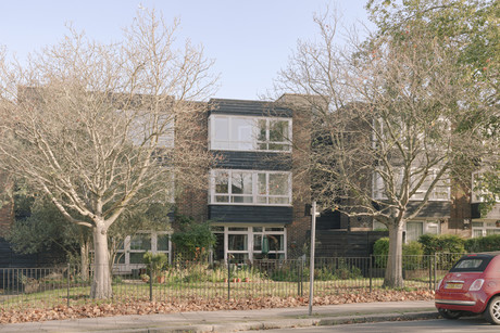 Harfield Gardens, Grove Lane, Camberwell