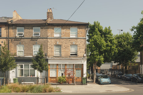 Camberwell Station Road, Camberwell
